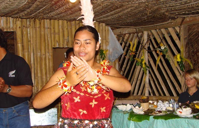 Slow Tongan dance tales © BW Media